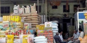 ميناء ام قصر يستقبل ثلاث سفن محملة بالمواد الغذائية
