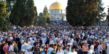 يلبي دعوة الصدر .. تحالف الفتح يشارك بالوقفة الاحتجاجية دعما لفلسطين .