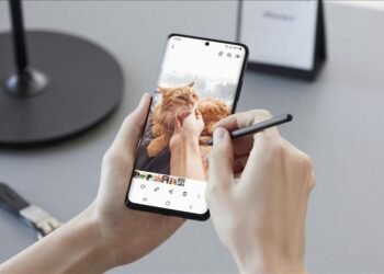 “سامسونج جالاكسي S21 Ultra 5G” يحصل على جائزة أفضل هاتف ذكي عالمياً