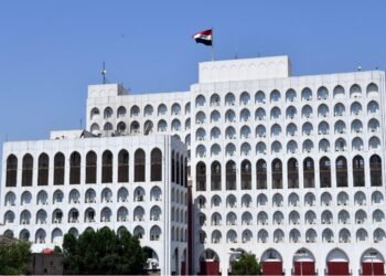 الخارجية : لا يحق لأي طرف الدعوة باسم الحكومة