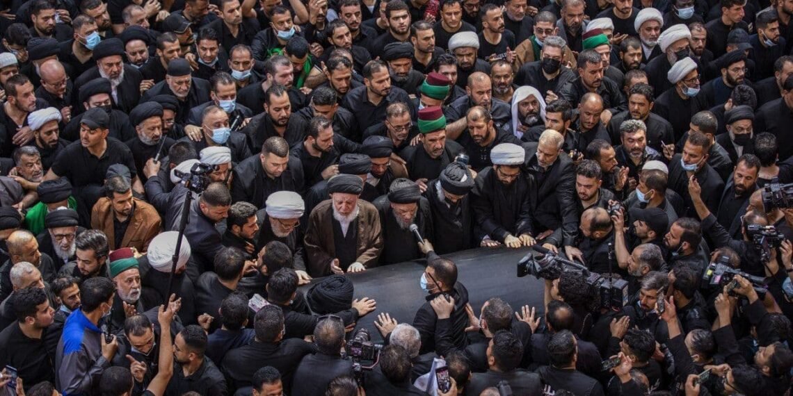 بالصور || تشييع المرجع الشيعي الكبير محمد سعيد الحكيم في كربلاء