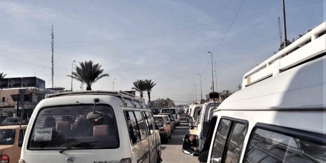 مسلحون يهاجمون سائق حافلة في مدينة الصدر