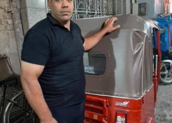 كربلاء .. عثر على 12.5 مليون دينار في “تُكتُك” فماذا فعل ؟!