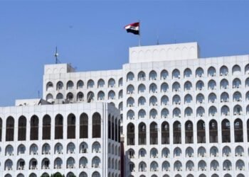 الخارجية توجه نداءً لسفارتي العراق في روسيا وبولندا