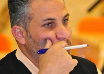 جناب المسؤول ياكل ويگول لنفسه بالعافية