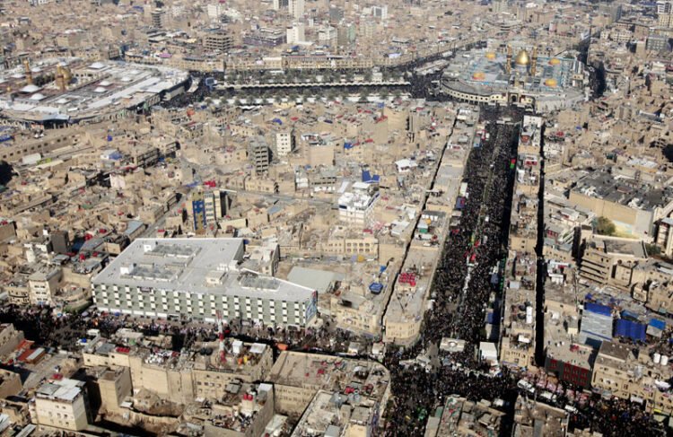 صور قديمة من حقب زمنية مختلفة لمدينة كربلاء المقدّسة
