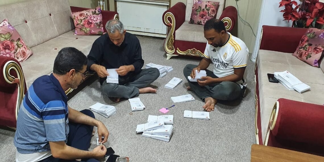 لوقت متأخر من الليل .. نقابة صحفيو كربلاء تستعد لتسليم بطاقات الماستر كارد على صحفيي المحافظة يوم غد الجمعة