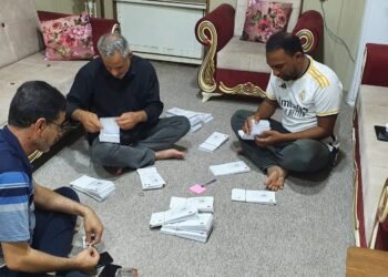 لوقت متأخر من الليل .. نقابة صحفيو كربلاء تستعد لتسليم بطاقات الماستر كارد على صحفيي المحافظة يوم غد الجمعة
