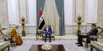 رئيس الجمهورية العراقية يؤكد على اهمية رفع مستوى التعاون بين العراق وعُمان