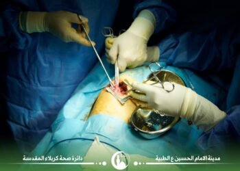 طاقم طبي ينجح بإزالة أكياس مائية من صدر طفلة كربلائية