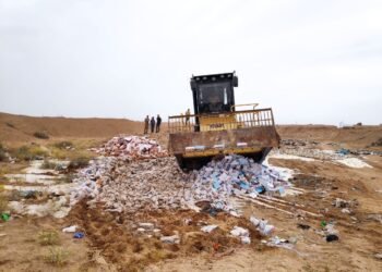 قبل ان يشربها اطفال كربلاء
