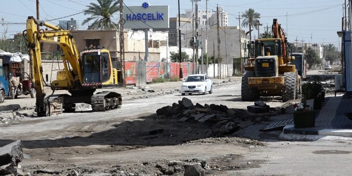 مدينة الرمادي تباشر بأعمال تأهيل شارع المدينة المنورة
