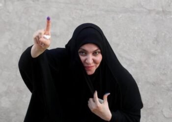 المرأة في العملية السياسية.. ضيف شرف