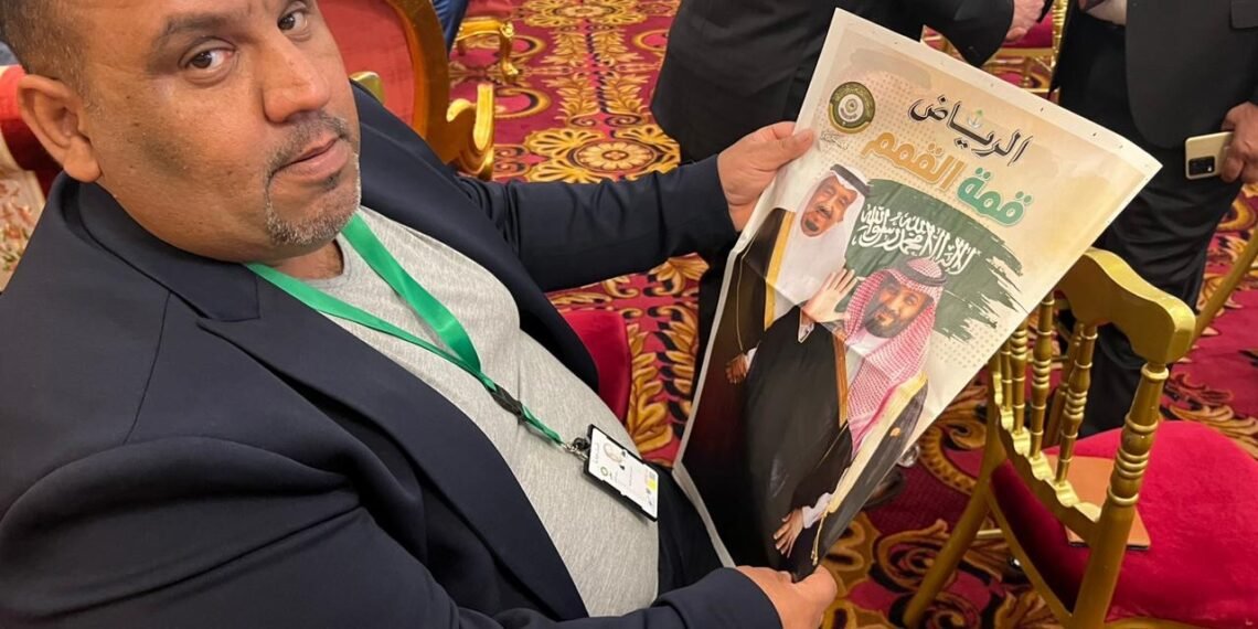 “بعض المثقفينَ يغارون مني”..