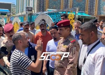 يلتقي المواطنين عند باب القبلة.. عبد الامير يارالله في كربلاء