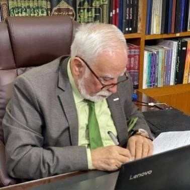 الاعلامي العراقي الراحل عباس حمزة 1981- 2023 نمط متفرد في مجال تقديم البرامج الحوارية