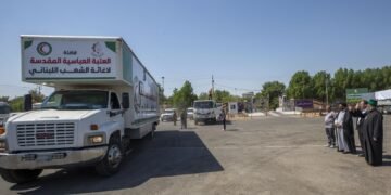 العتبة العباسية تطلق قافلة المساعدات الثانية لإغاثة الشعب اللبناني