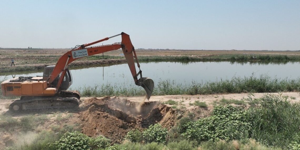 ضمن حملة رفع التجاوزات المائية في بغداد.. إزالة أكثر من 1300 بحيرة أسماك مخالفة