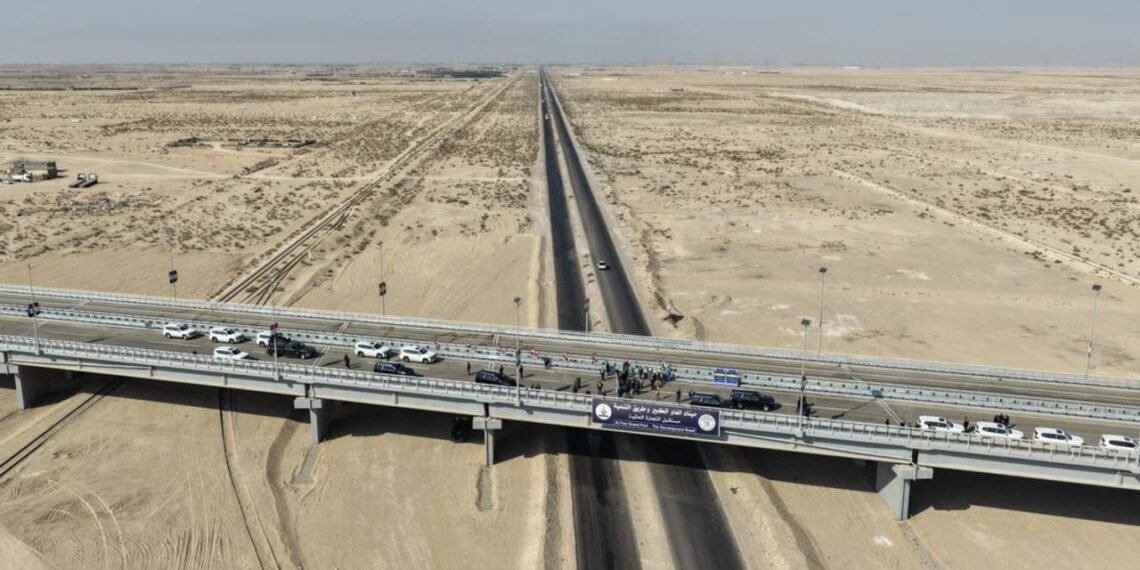 العراق يقفز إلى صدارة ممرات العبور.. تقليص زمن نقل الشحنات الأوروبية من 5 أسابيع إلى 6 أيام
